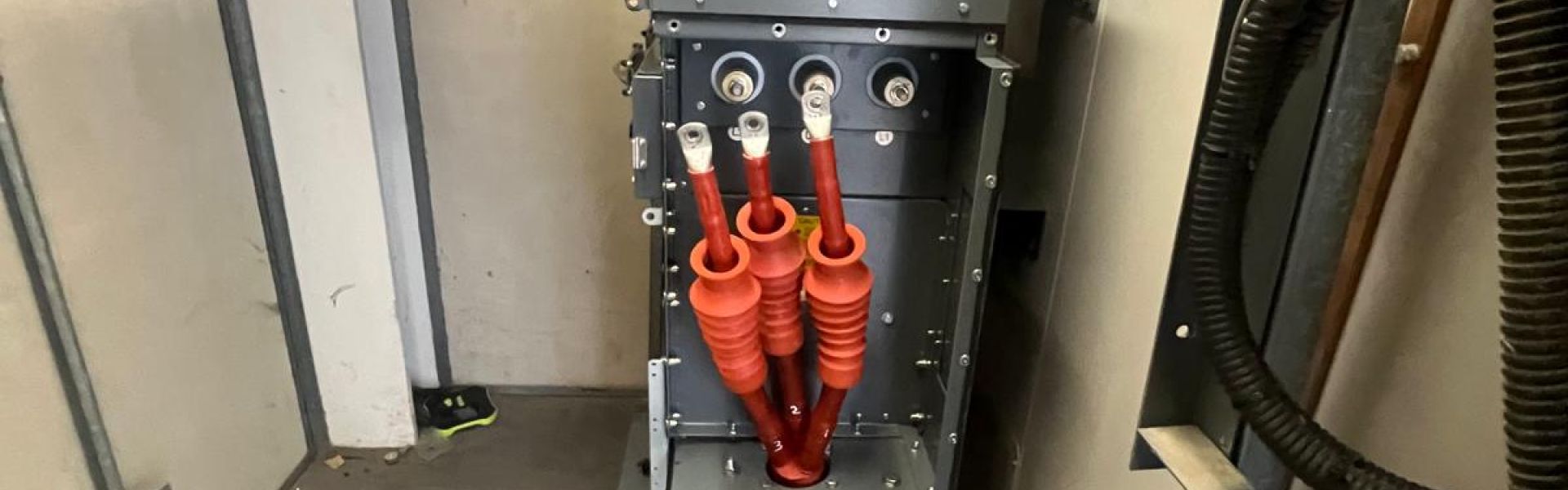 Transformer Mounted RMU Replacement